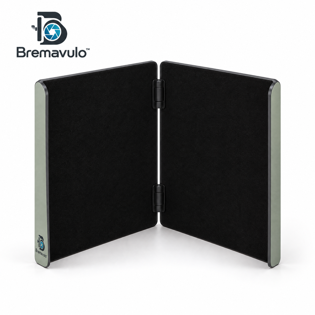 Bremavulo GlareShield folding black light-control flag displayed on a white background
